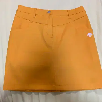 [ 새상품급 가격 인하 ] 데상트 골프 스커트