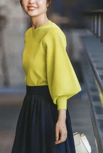 noble 벌룬 슬리브 커프스 니트