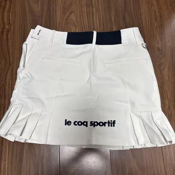 새상품급! le coq sportif 플리츠 스커트 화이트
