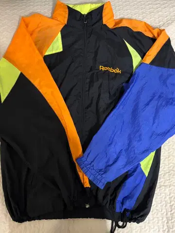 Reebok 나일론 자켓 블랙/오렌지/파랑/그린