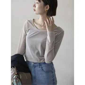 La TOTALIUE 2way 넥 벨로아 티셔츠