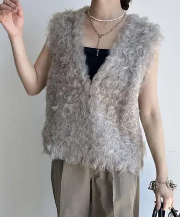 퍼풍 그레이 V넥 베스트