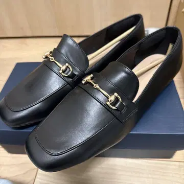 므뉴 비트 로퍼 블랙 여성용