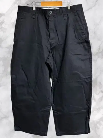 유니클로U 와이드 핏 치노 2023 초기판 밑단 기장 수선 완료 블랙