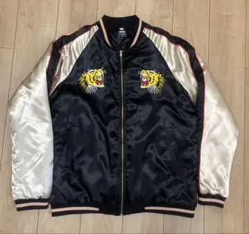 [ APPLEBUM ] 'Tiger Style' 기념 재킷