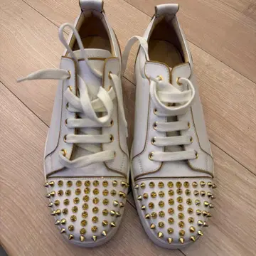 화이트 가죽 골드 스터드 스니커즈 사이즈 44