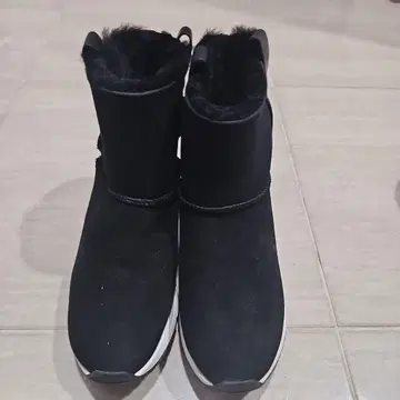 ASH 블랙 어그 부츠