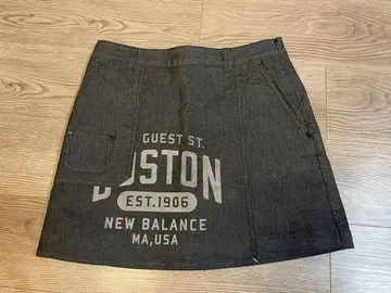 New Balance 다크 그레이 스커트
