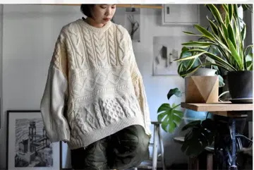 써니 사이드 업 오버 사이즈 니트