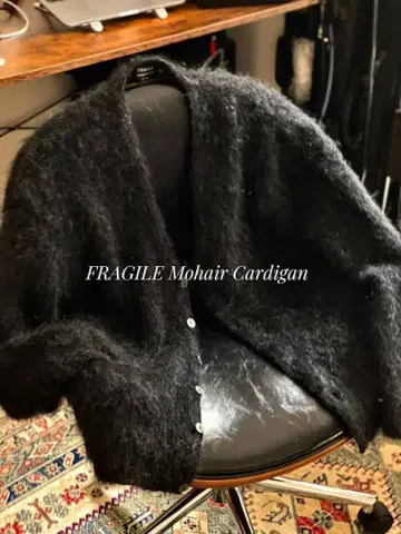 레몬티 FRAGILE 모헤어 가디건 블랙
