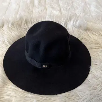 DSQUARED2 새상품급 블랙 울 펠트 햇