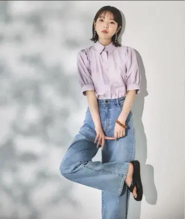 2024 N. Natural 포플린 볼륨 슬리브 블라우스