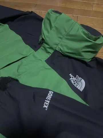 새상품급 THE NORTH FACE GORE-TEX 마운틴 파카