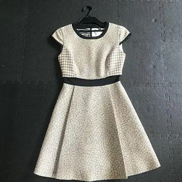 원피스 [ TED BAKER ] 결혼식 경사