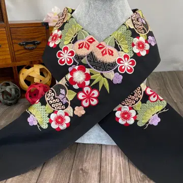 길운을 부르는 디자인과 화려한 자수 장식용 깃 일본제 새상품