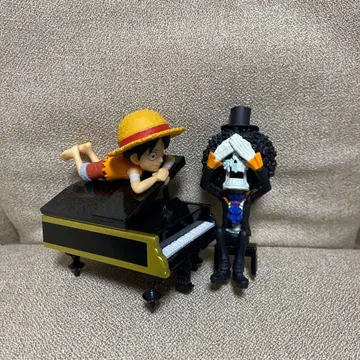 원피스 루피 브룩 월드 컬렉터블 피규어 로그 스토리즈