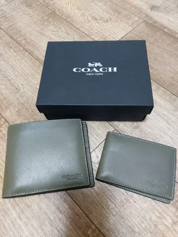 COHCH 3-IN-1 지갑 새상품
