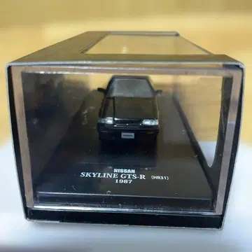 Nissan Skyline GTS-R (HR31) 1987 블랙 1/64