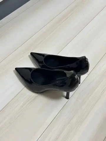 Riu 펌프스