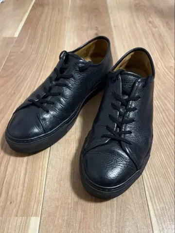 UNITEDARROWS 블랙 주름 가죽 스니커즈 42