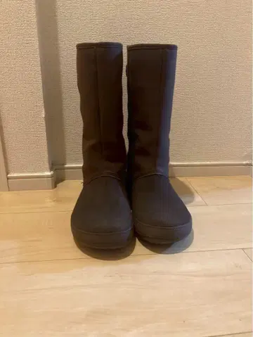 CROCS 스웨이드 롱 부츠 브라운 W9 브라운
