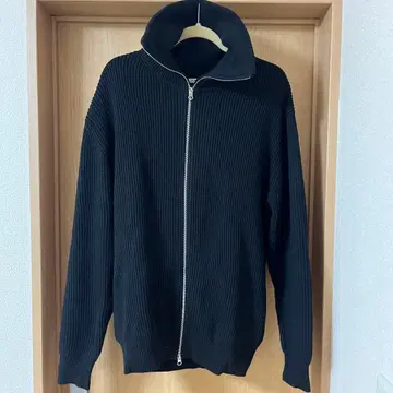 ZARA 풀 집업 니트