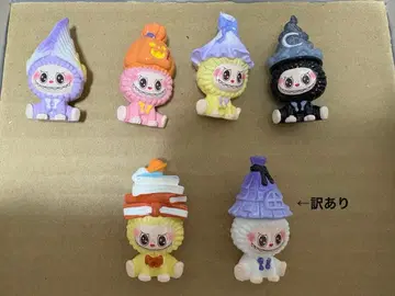 러브부 피규어 1개 하자품