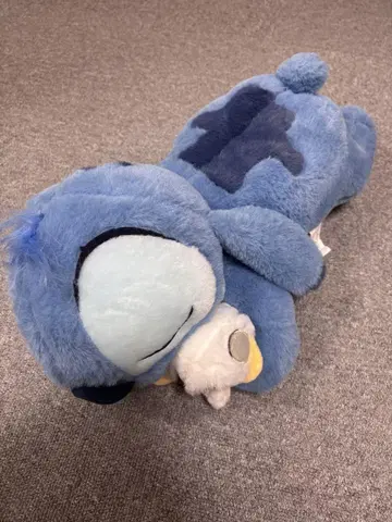 스티치 봉제 인형