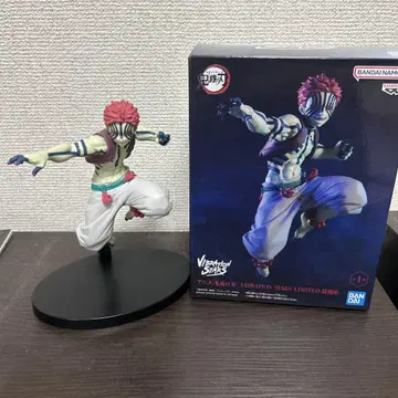 BANDAI 아카자 피규어