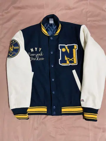 마제스틱 뉴욕 양키스 바시티 자켓