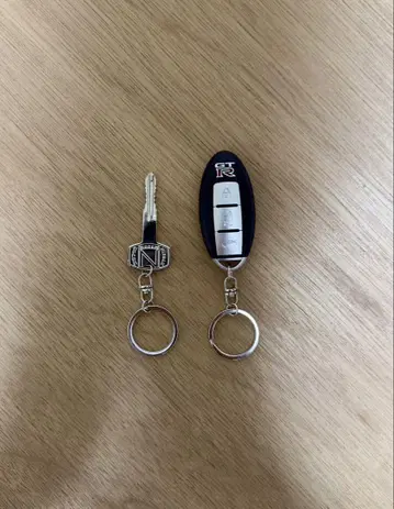 GT-R 로고 포함 키링