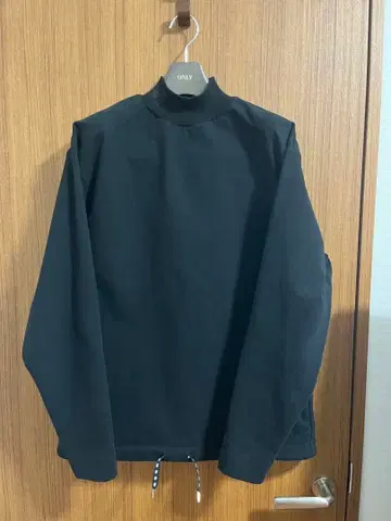 UNITED TOKYO 트레이닝복 맨투맨