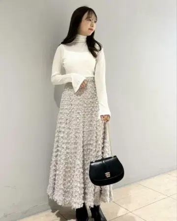 snidel 자카드 플레어 스커트