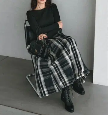Rirandture 타프타 스커트 도킹 원피스 블랙 사이즈 2