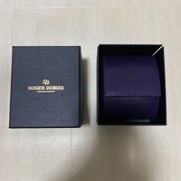ROGER DUBUIS 케이스
