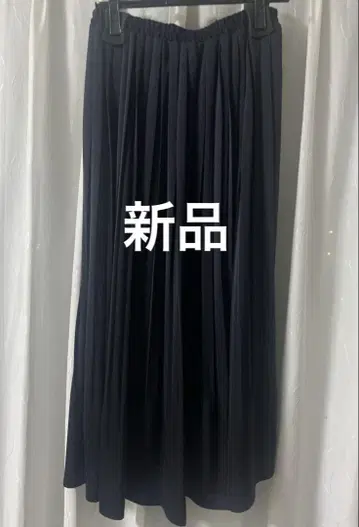 미사용 새상품 네이비 플리츠 롱 스커트 전체 밴딩