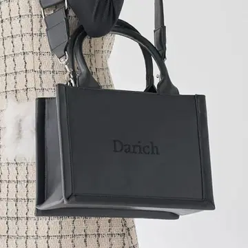 Darich 로고 숄더 가죽 미니 토트백 블랙