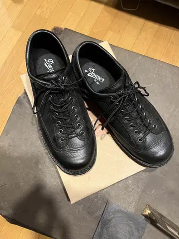 Danner 블랙 레이스업 슈즈