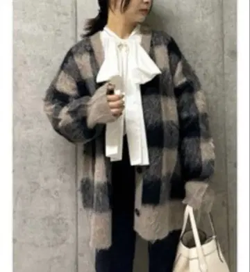 미라 오웬 니트 가디건 체크