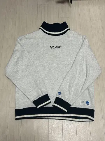 NCAA 그레이 하이넥 트레이닝복 후드티