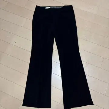 [ theory ] 블랙 플레어 팬츠 여성용 4 L 사이즈 클리닝 완료