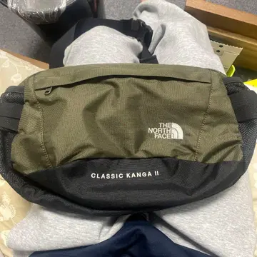 THE NORTH FACE CLASSIC KANGA II 바디백