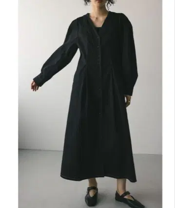 [ STYLEMIXER ] 허리 쉐이프 스티치 원피스 블랙
