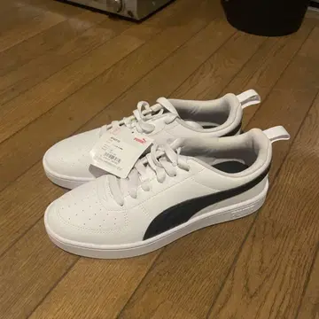 PUMA 리키 26cm 화이트/블랙 스니커즈 새상품