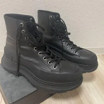 Alexander McQueen 트레드 슬릭 부츠 사이즈 42