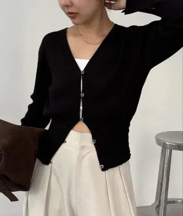 CAPRICIEUX LE'MAGE 밑단 셔링 리브 가디건 블랙