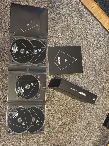 3대 J Soul Brothers 4장 세트 CD 블랙 디자인