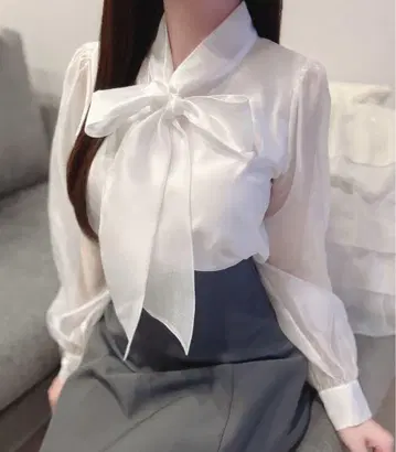 2way 시어 리본 펄 블라우스 junoah
