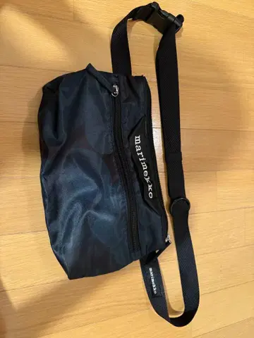 마리메꼬 블랙 숄더백