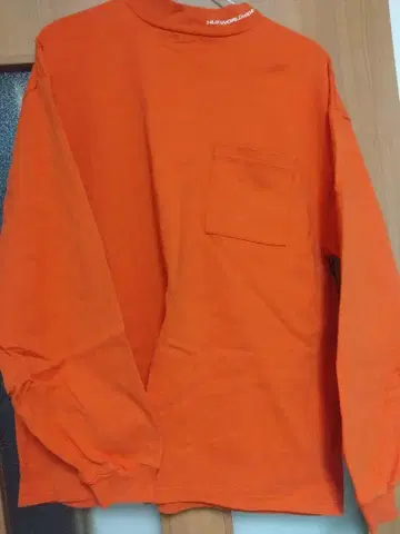 HUF 오렌지 긴팔 티셔츠 M